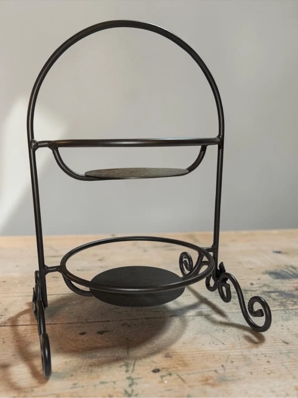 Longaberger Wrought Iron Small Two Pie Server